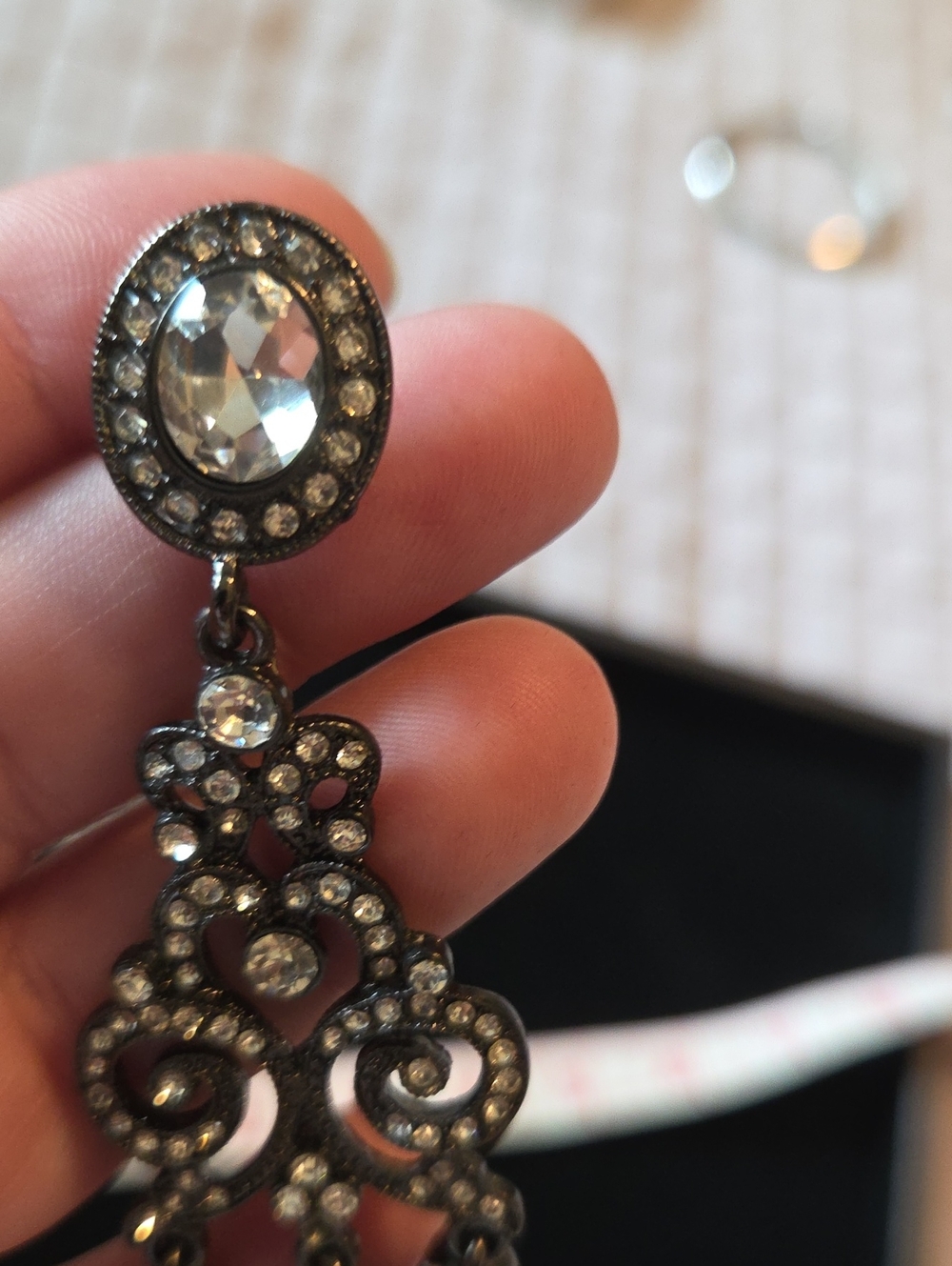Crystal Teardrop Dangle Earrings - Rhinestone - Picture 5 of 7